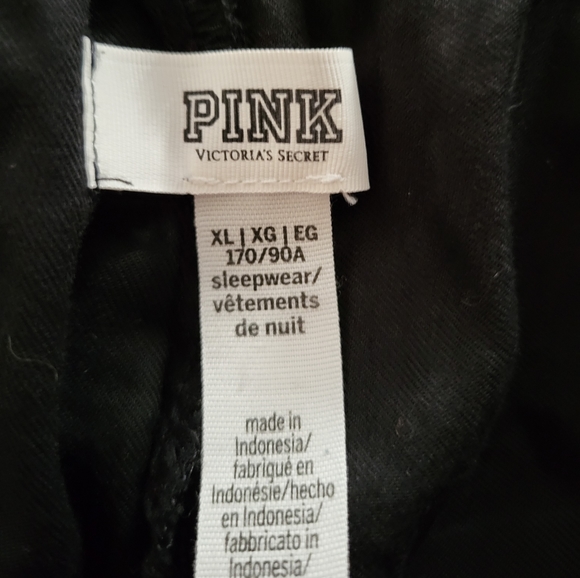 Vs pink floral logo sleep boxy, size xl. - Picture 2 of 6